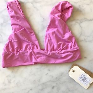 Billabong NWT Medium Pink Bikini Top